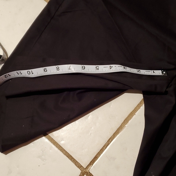 Jones New York Shorts Womens Stretch Size 16 NEW Black Long Bermuda - Picture 4 of 9